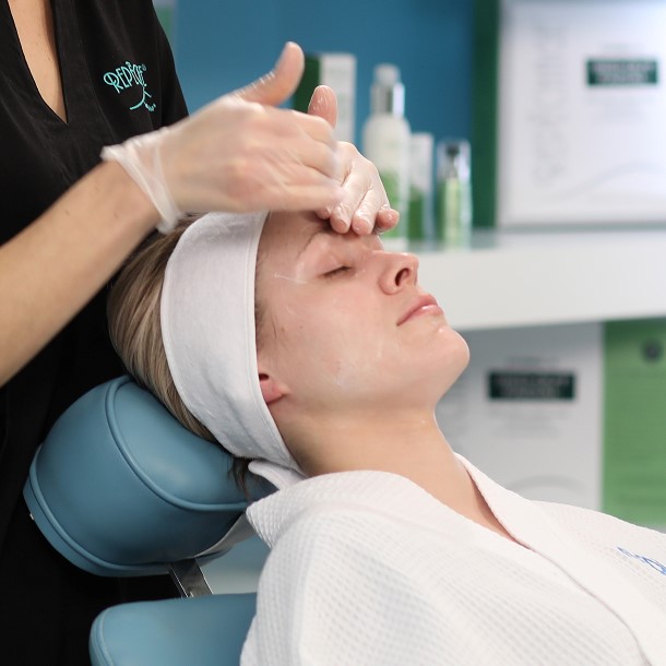 Oncology Gentle Soothing Facial